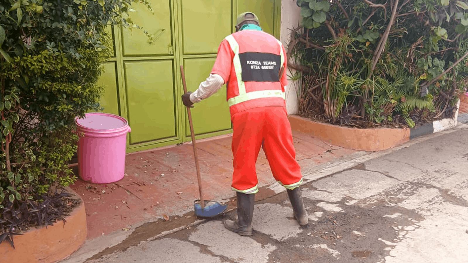 Grounds cleaning
